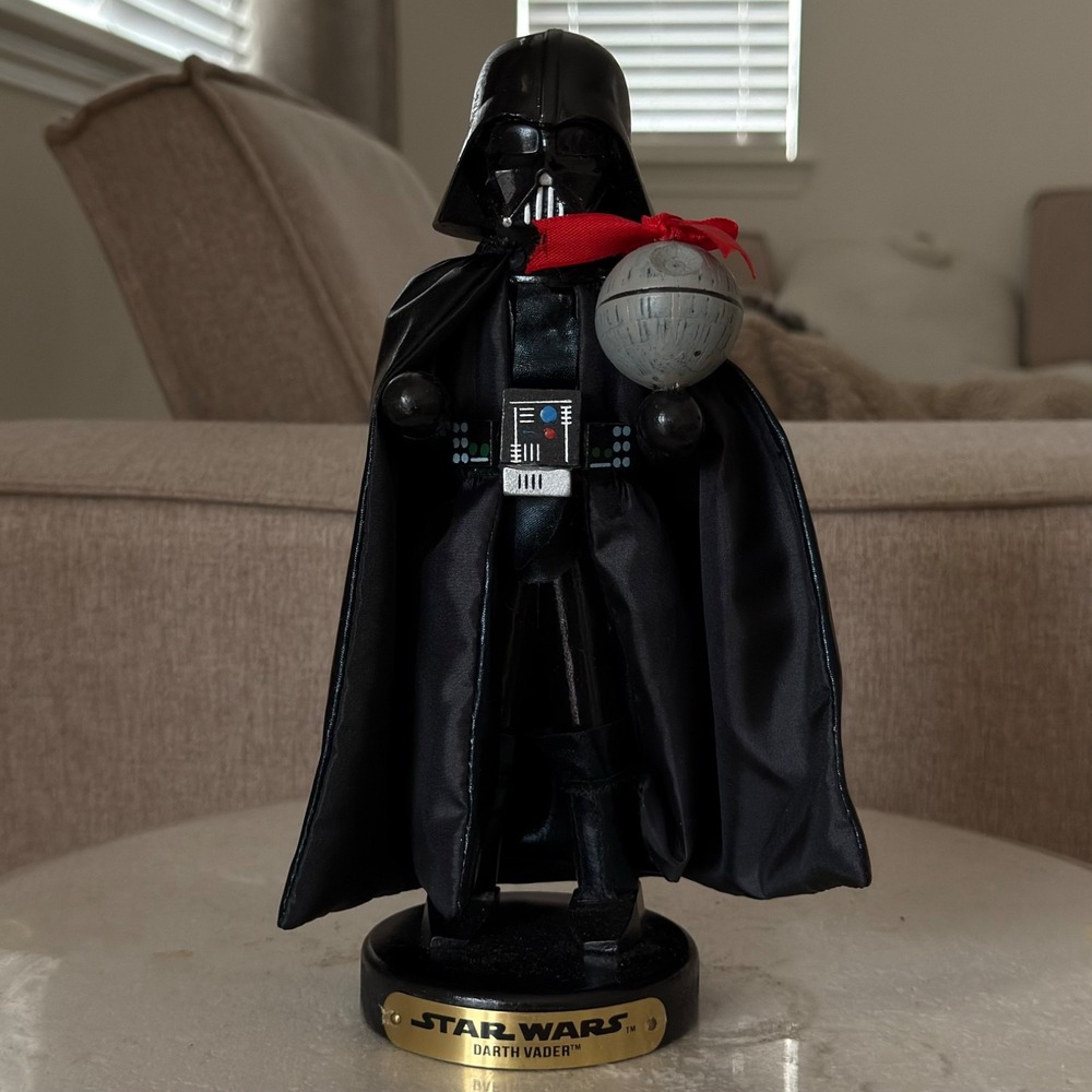 Darth Vader Nutcracker Holding Ornament Kurt Adler WITH BOX